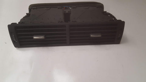 AUDI A4 B6 DASHBOARD CENTRE AIR VENT 8E0820951H