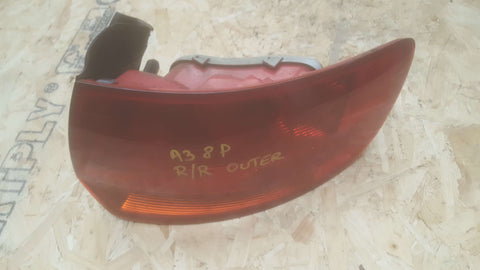 AUDI A3 8P REAR RIGHT SIDE OUTER LIGHT 8P4945096