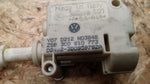 VW PASSAT B6 3C FUEL FLAP ACTUATOR 3C0810773