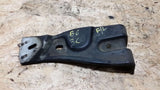 VW PASSAT B6 3C FRONT LEFT SIDE WING MOUNT BRACKET 3C0821141