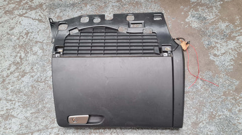 AUDI A5 8F BLACK GLOVE BOX 8F2857035