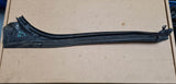 AUDI A5 S5 CONVERTIBLE FRONT LEFT SIDE WINDOW SEAL 8F0831721C