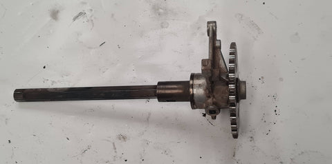 AUDI A5 S5 OIL PUMP SHAFT AND GEAR PULLEY 06E109361F