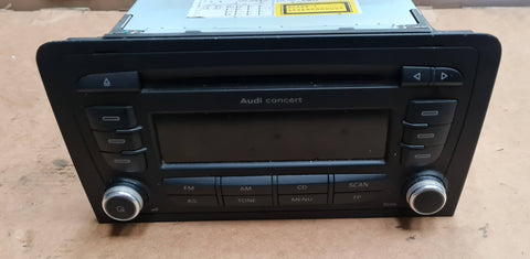 AUDI A3 8P CONCERT RADIO STEREO PLAYER HEAD NO CODE 8P0035186AB