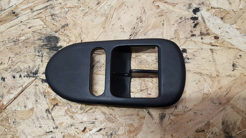 SEAT LEON 1M FRONT RIGHT 2 WAY WINDOW SWITCH TRIM 1M0867163A