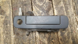 AUDI A4 B5 FRONT LEFT SIDE EXTERIOR DOOR HANDLE 4A0837205D